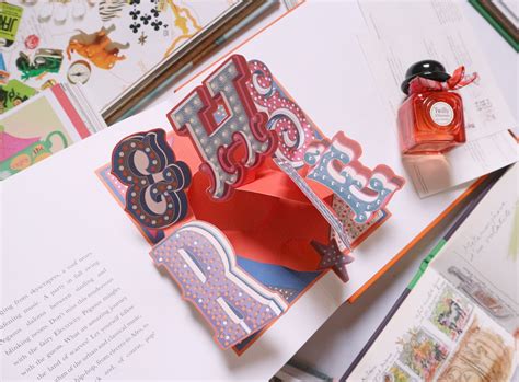 pop up hermes book